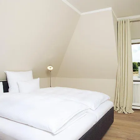 Hiidbloom-hues * Kampen