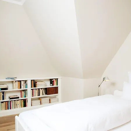 Hiidbloom-hues * Kampen